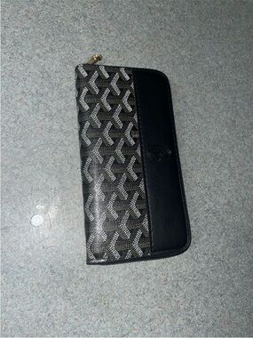 Cute fashion Style Black Patterned Zip Wallet